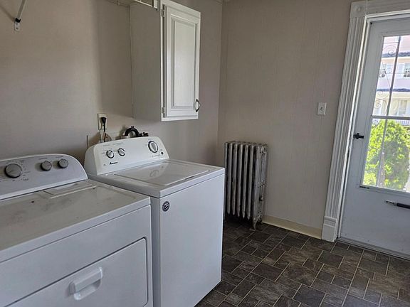 4th image of 409 Butler St APT 1
