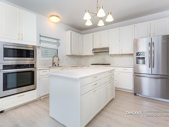 4th image of 662 Cherry Hill Dr