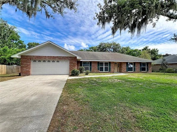 2418 Stonehill Ave, Valrico, FL 33594