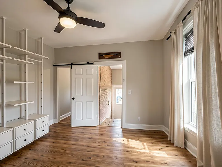 726 Fox St — Photo 18