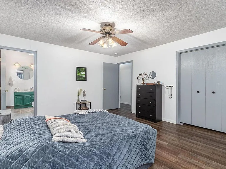 130 Jh Williamson Jr Ct — Photo 5