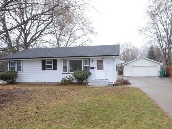 5124 Hampshire Ave N, Crystal, MN 55428