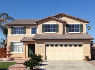 10806 Grand Prairie Dr, Bakersfield, CA 93311