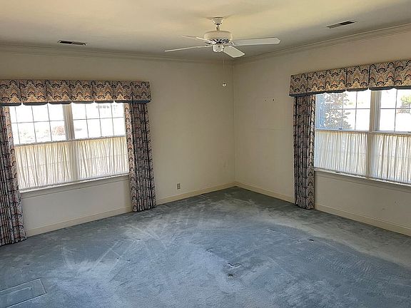 3rd image of 1138 Constitution Dr