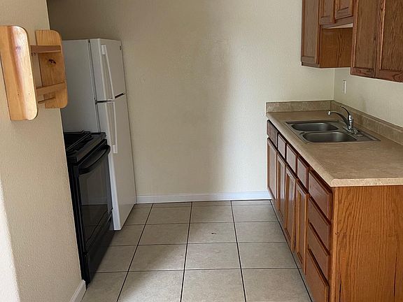 3rd image of 3840 43rd Ave Unit 1