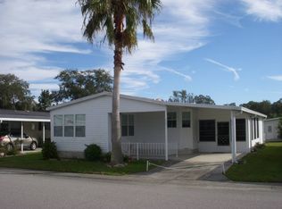 5946 Benz Dr, Zephyrhills, FL 33540