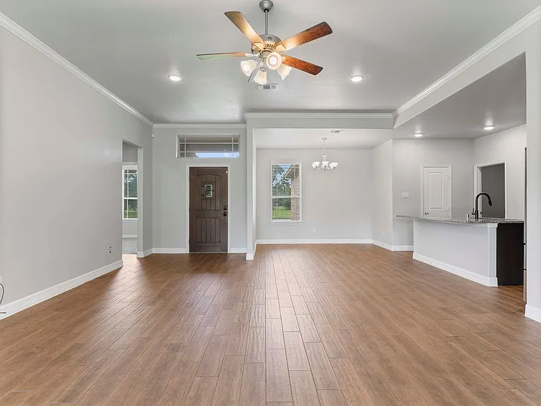 244 Mossy Meadow Dr — Photo 2