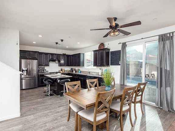 4th image of 74 Corona Dr