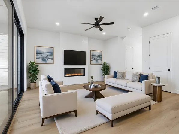 1418 Caywood Ln #B, Houston, TX 77055