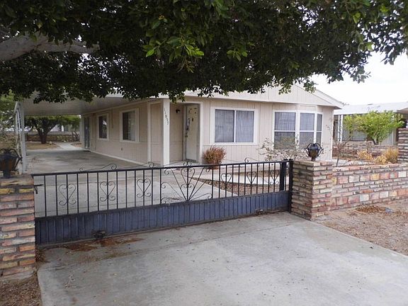 3rd image of 11857 S Helen Dr