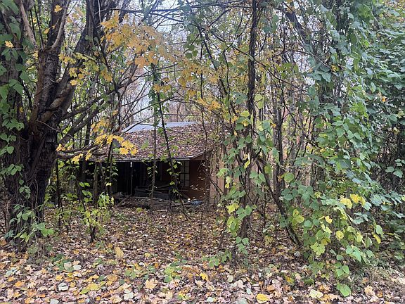 4th image of 233 Poston Chapel Ln