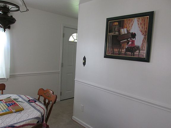 5th image of 850 Federal Dr