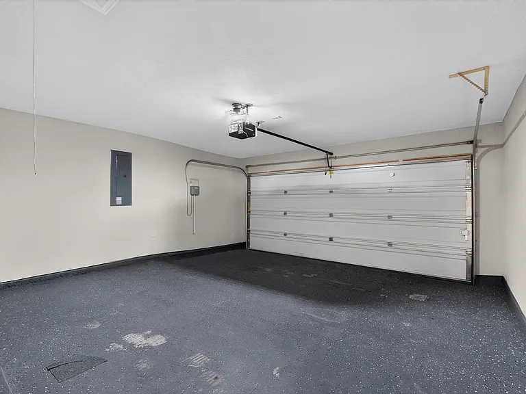 10529 Jackson Hole Ln — Photo 36