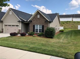 6278 Langdon Village Ct, Clemmons, NC 27012
