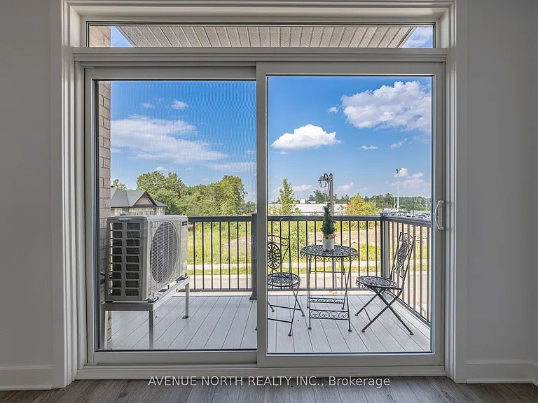 1055 Cedar Creek Dr #F — Photo 30