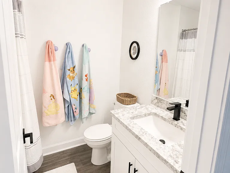 4300 Pinter Ln #4300 — Photo 13