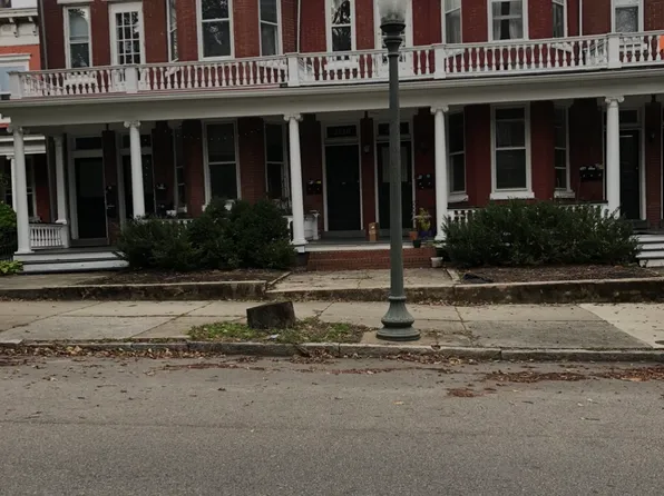 2712 E Broad St, Richmond, VA 23223