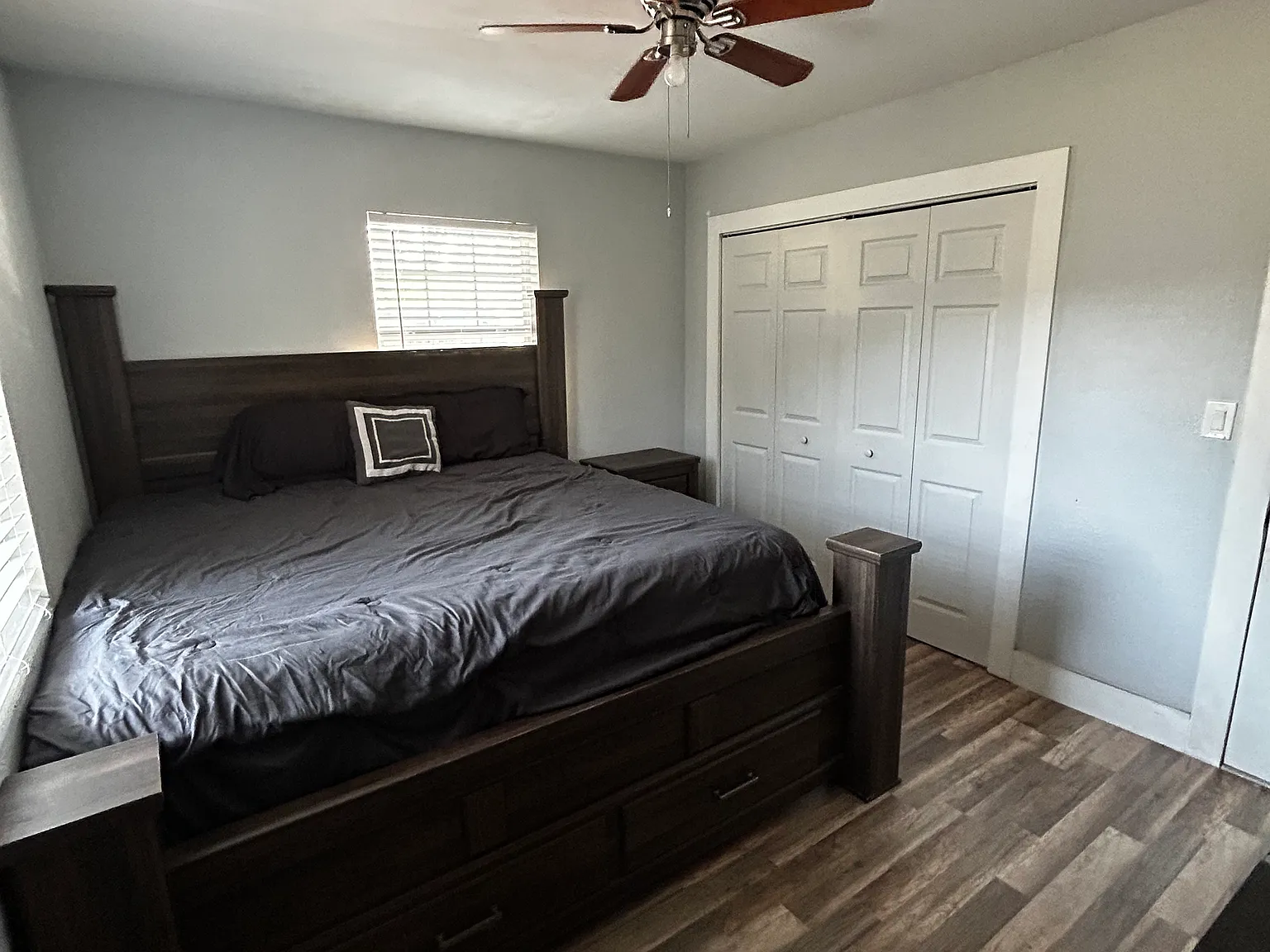 4 bed, 1190 sqft, $900 — Photo 2