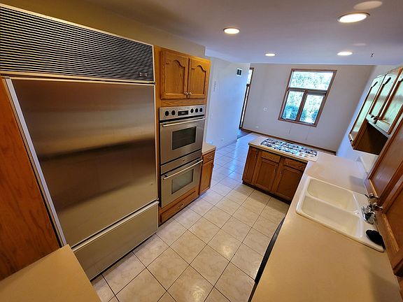 Kitchen & Dining Room