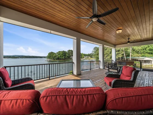 227 Long Island Dr, Hot Springs, AR 71913