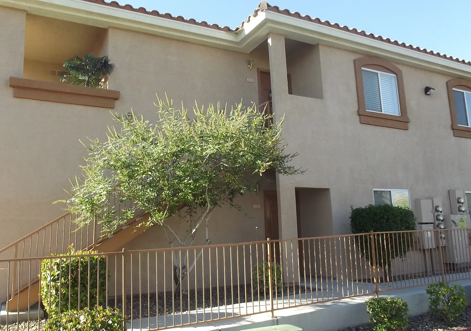 Silverado Ranch Condo — Photo 3
