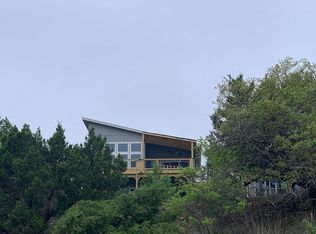 17631 Panorama Dr, Dripping Springs, TX 78620