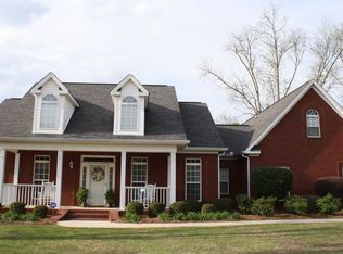 109 White Columns Dr, Kathleen, GA