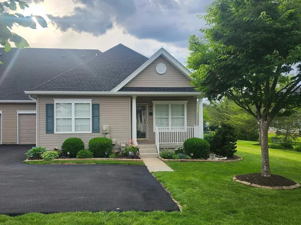 45 Freedom Ln, Bensalem, PA 19020