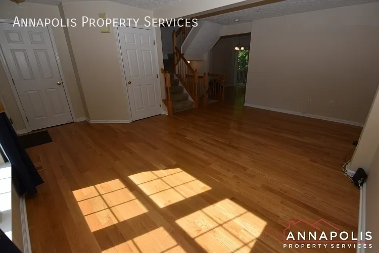 8735 Thornbrook Dr — Photo 9