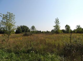 1417 Rolling Hills Dr, Fennville, MI 49408