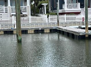 14 E Transom Row, Southport, NC 28461