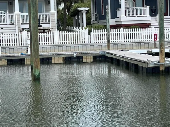 E-14 Transom Row, Bald Head Island, NC 28461