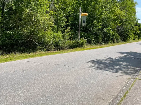 005 School Street, Pittsfield, ME 04967