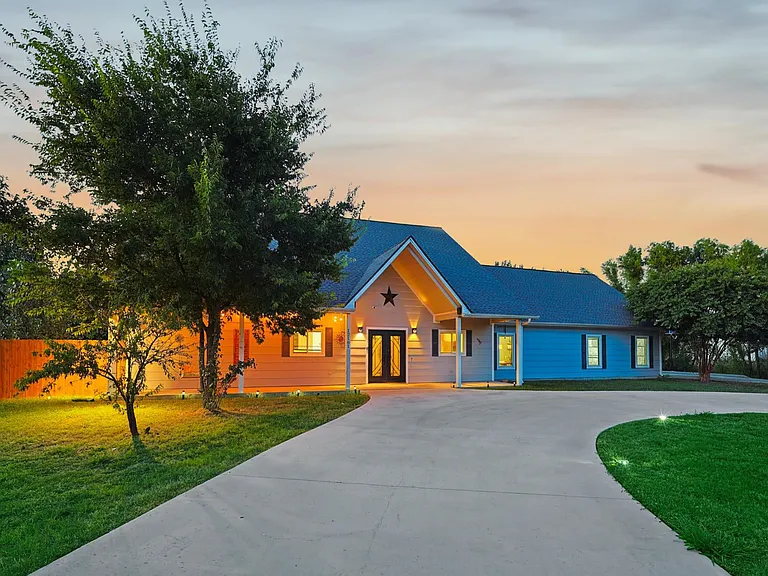 12161 Hill Country Cir — Photo 44