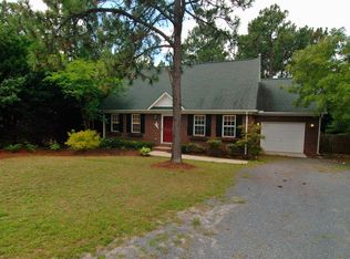 25 Vixen Ln, Pinehurst, NC 28374