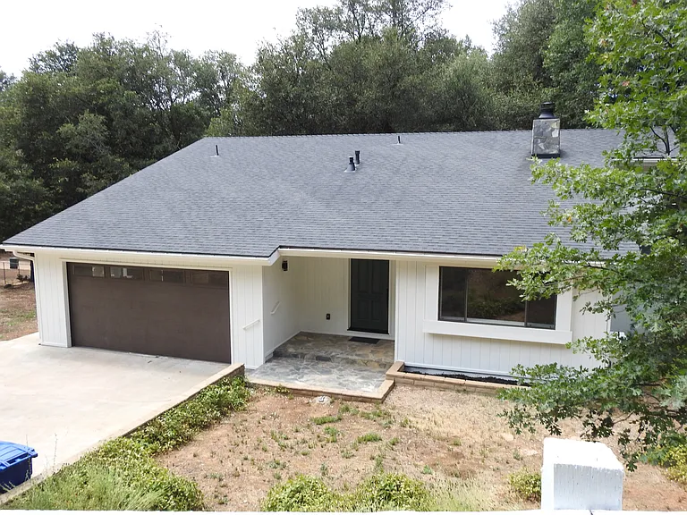 5041 Pine Ridge Ave — Photo 11