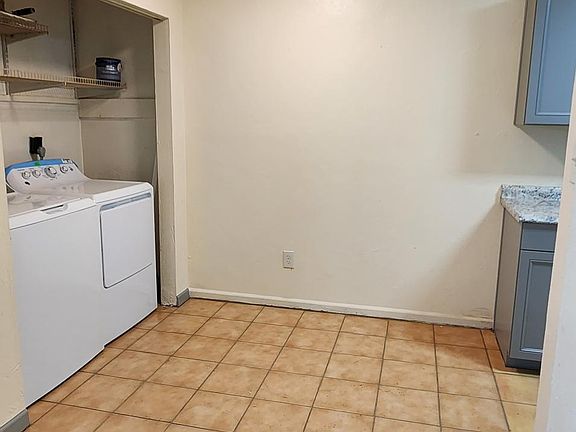 4th image of 755 Wailes St APT A