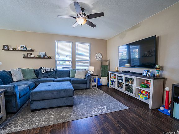 5th image of 7426 BLUEBONNET BAY