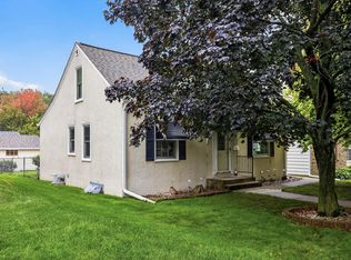 2650 Zenith Ave N, Robbinsdale, MN 55422