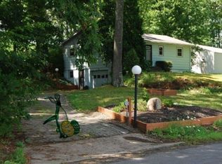 47 Draht Hill Rd, Elmira, NY 14901