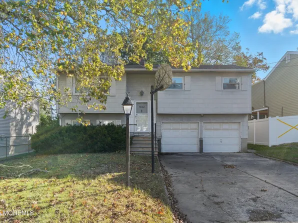 1622 Oakwood Road, West Belmar, NJ 07719