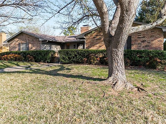 2nd image of 1414 Auburn Dr