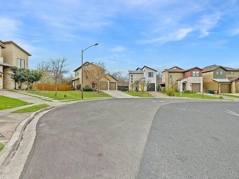 3118 Corbin Ln — Photo 30