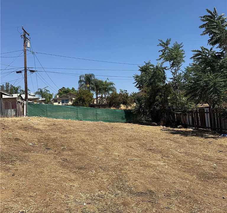 1st image of 414 Ellis St Lot 18
