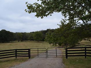 6621 Pinkston Rd, College Grove, TN 37046