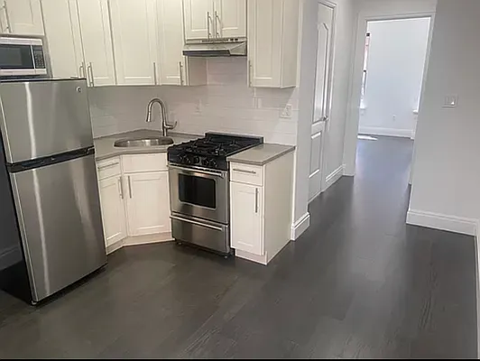 Rented by CNYC Apartments | media 18