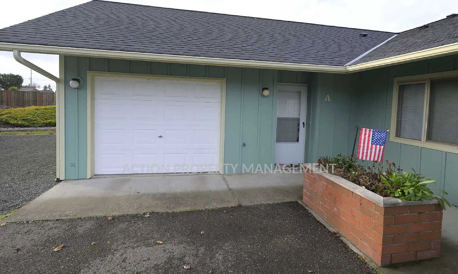 2 bed, 2.0 bath, 1094 sqft, $2,000 — Photo 4