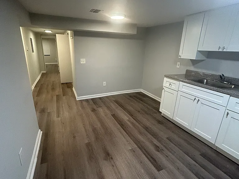 132 N Main St #1 — Photo 5