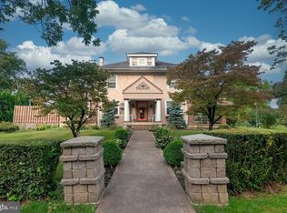 4 Wyomissing Hills Blvd, Reading, PA 19609