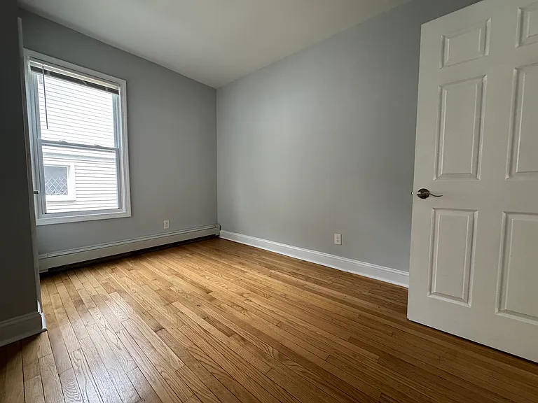 19 Orchard St #1A — Photo 7